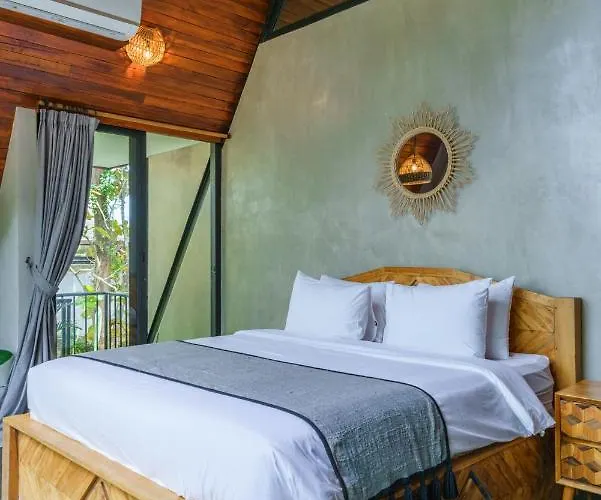 Kirana - Designer 2-bedroom With Pool In Pererenan * Canggu