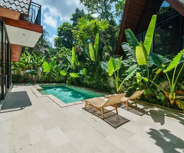 Kirana - Designer 2-bedroom With Pool In Pererenan Canggu