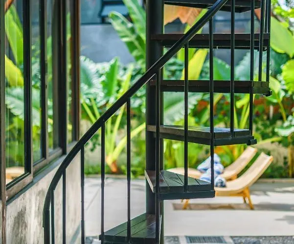 Kirana - Designer 2-bedroom With Pool In Pererenan ヴィラ