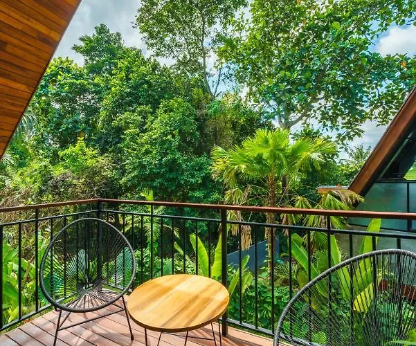 ヴィラ Kirana - Designer 2-bedroom With Pool In Pererenan チャングー