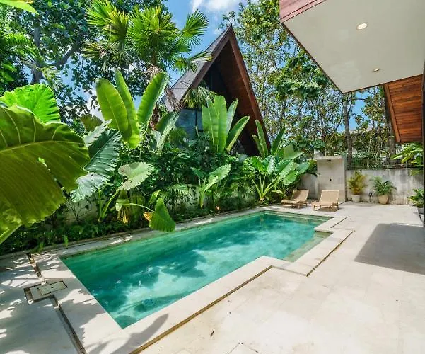 Villa Kirana - Designer 2-bedroom With Pool In Pererenan