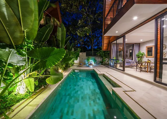 Kirana - Designer 2-bedroom With Pool In Pererenan *