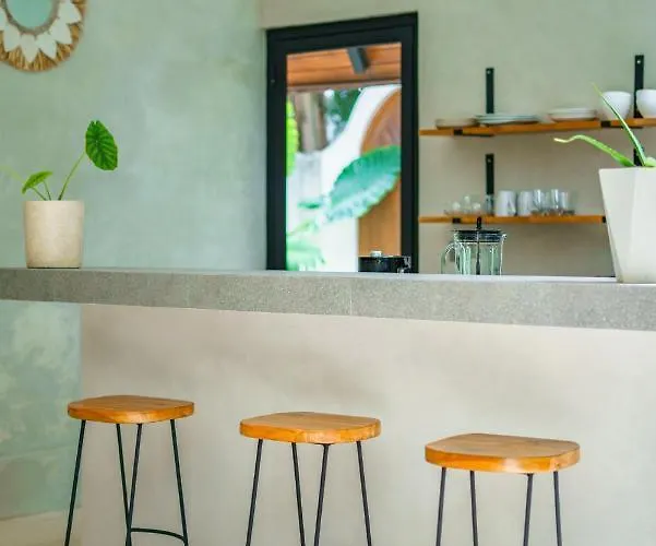 Kirana - Designer 2-bedroom With Pool In Pererenan Villa Canggu